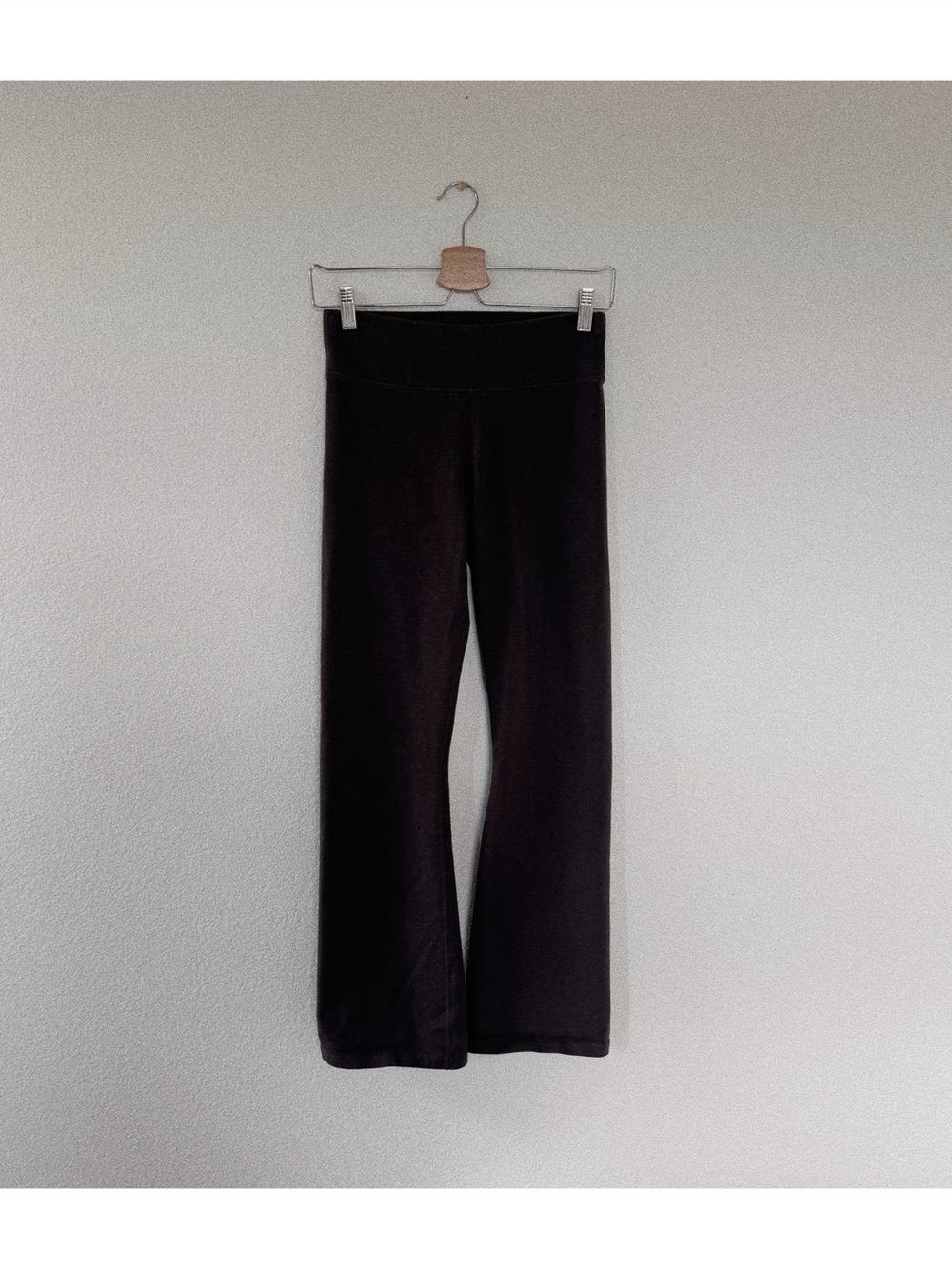 NWT pact women's on the go-to cropped bootcut leggings